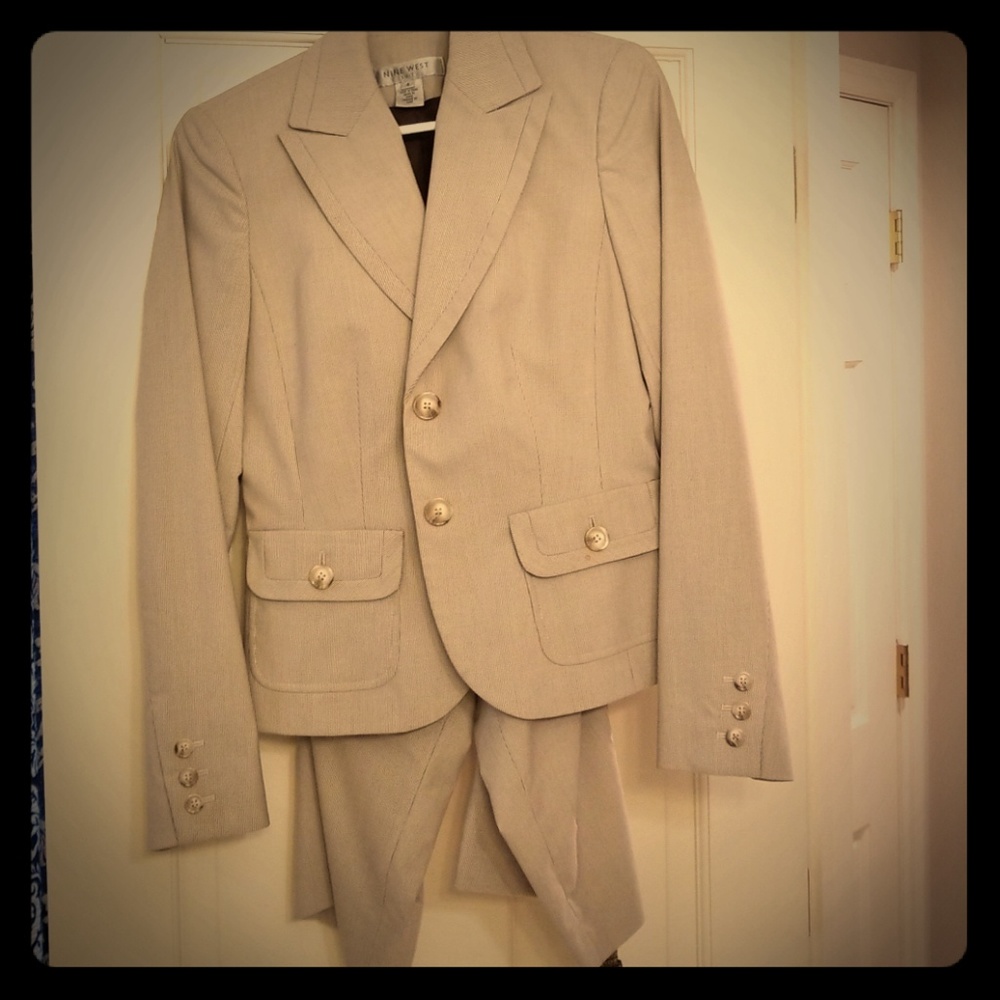Nine west suit